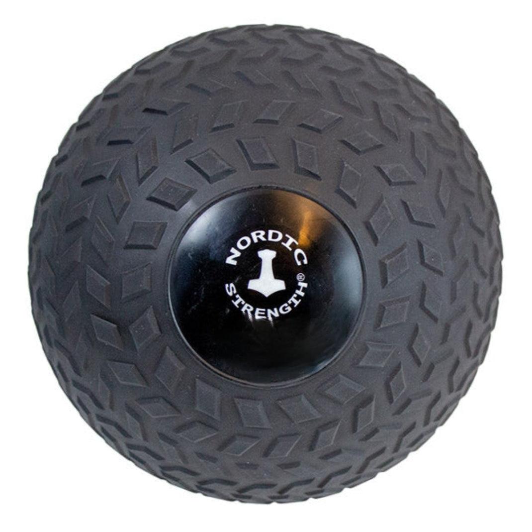 Nordic Strength slam ball på 4 kg i sort no-bounce gummi til funktionel træning