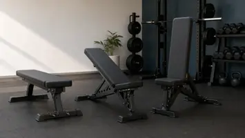 Illustration af træningsbænk til hjemmegym
